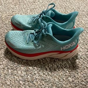 Hoka One One